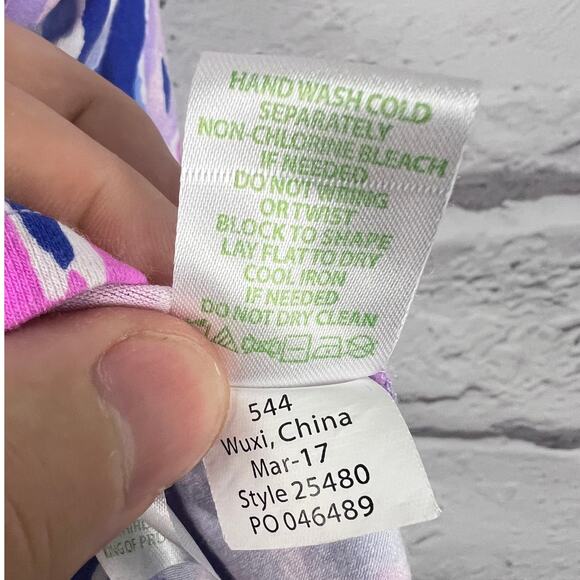 Lilly Pulitzer Women’s M Amethyst Klea Cold Shoulder Romper Boho Resort Tropical - Picture 8 of 11